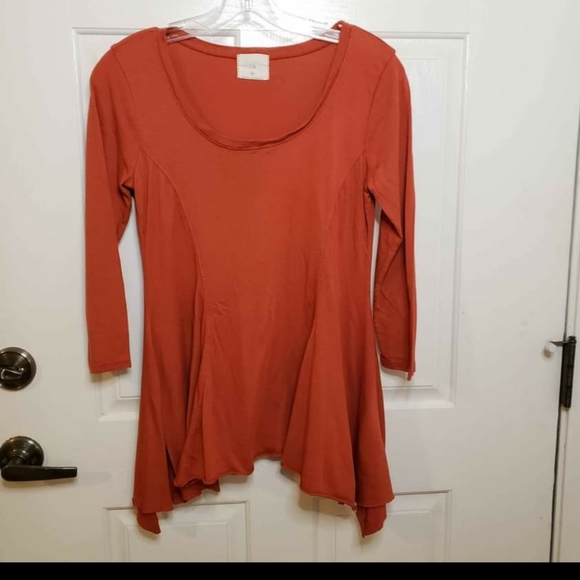 T.La long sleeve from Anthropologie - Picture 1 of 6